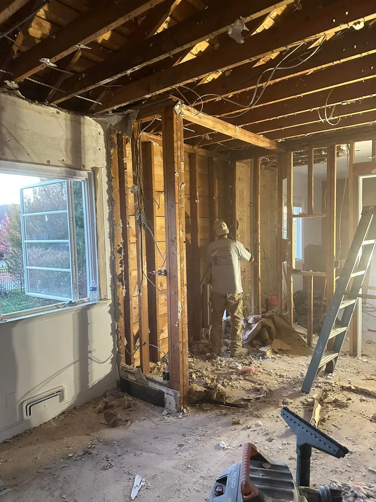 Completed remodeling and construction project in Kansas City by Multiservices Madrid LLC